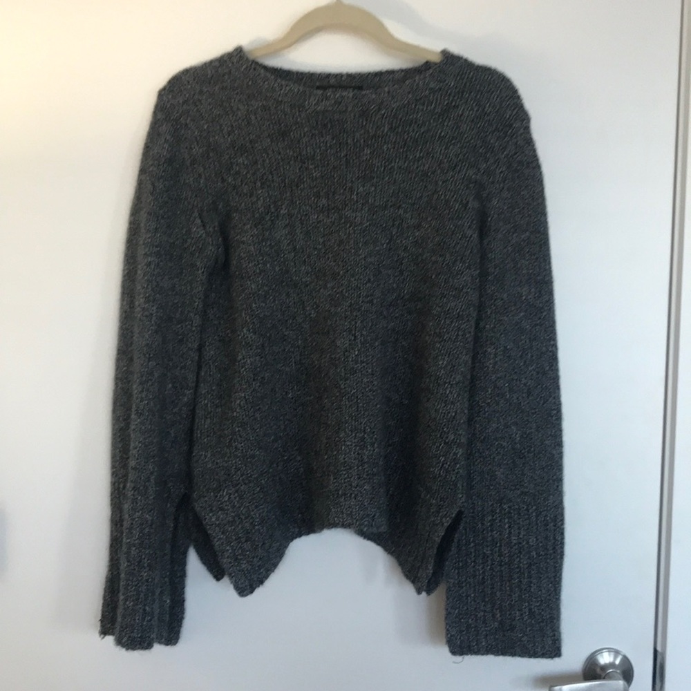 Grey bell sleeve sweater 100% cashmere